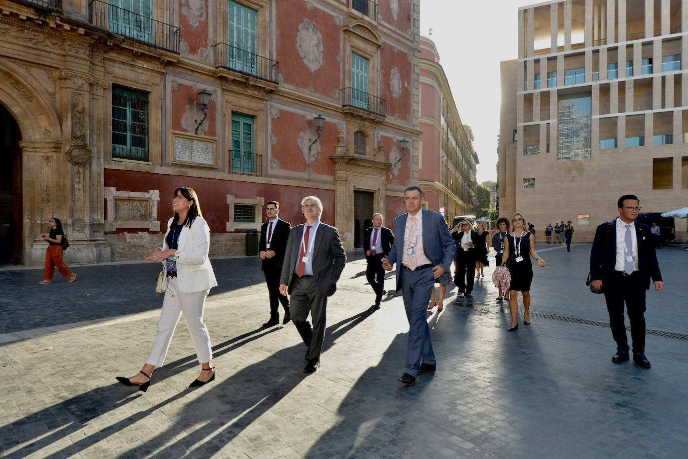 Las imágenes de la llegada de la comitiva de los países miembros de la UE a Murcia