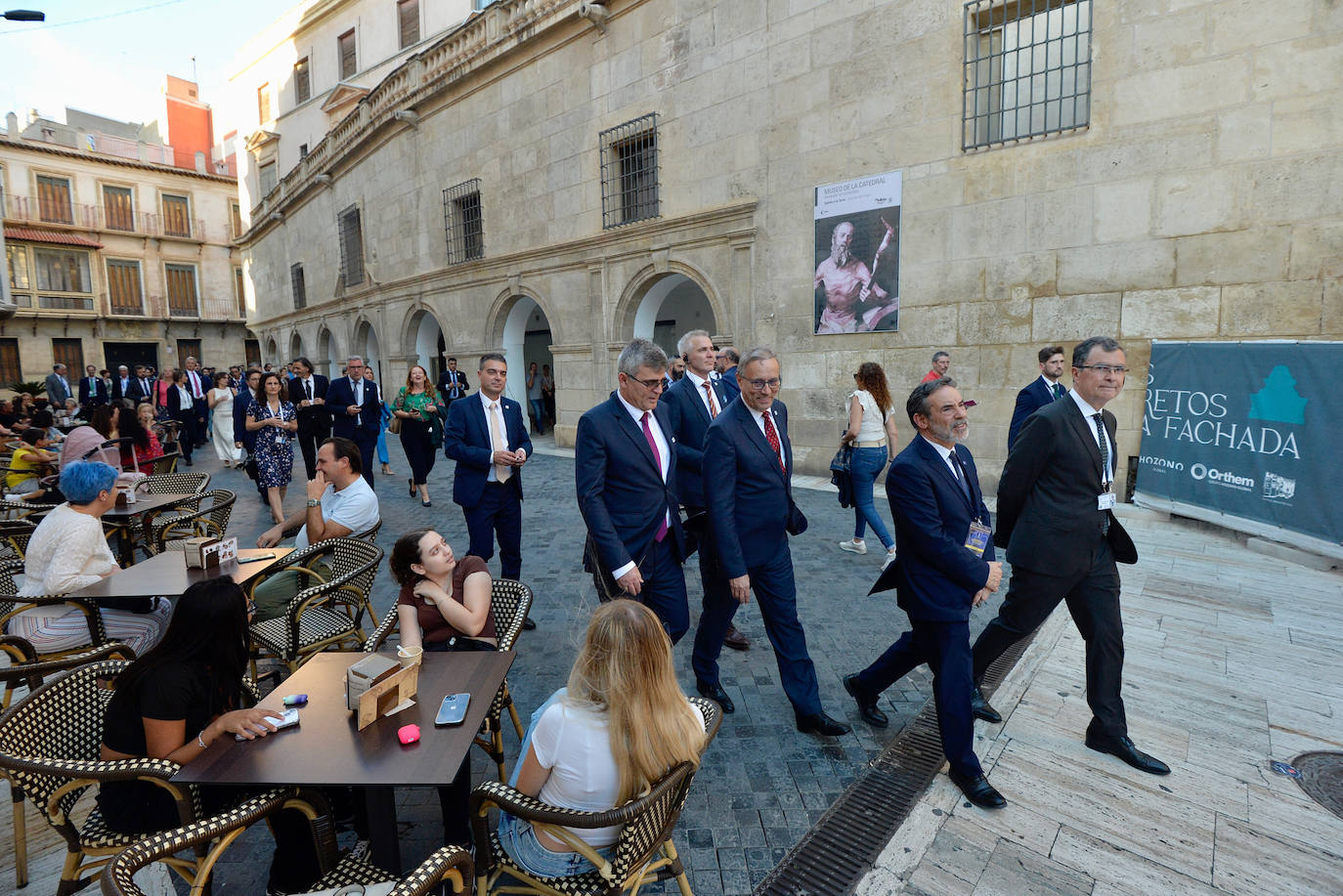 Las imágenes de la llegada de la comitiva de los países miembros de la UE a Murcia