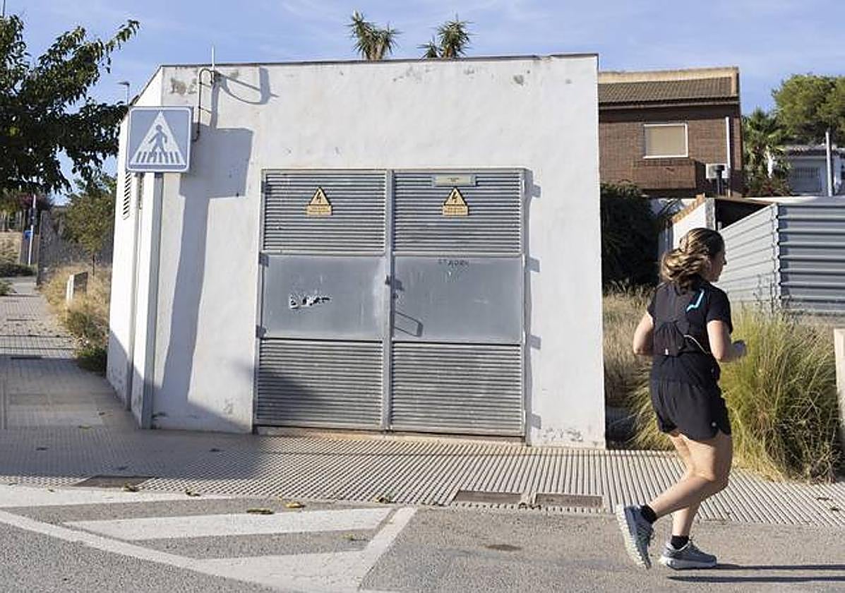 Uno de los transformadores que tiene que ser ampliado en Canteras.