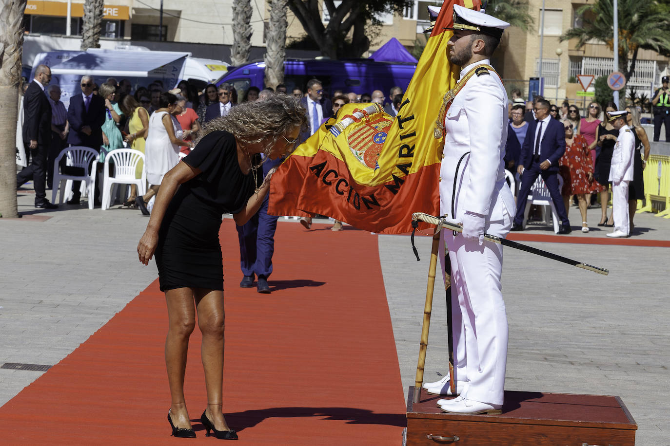 Las imágenes de la jura de bandera para civiles en Águilas