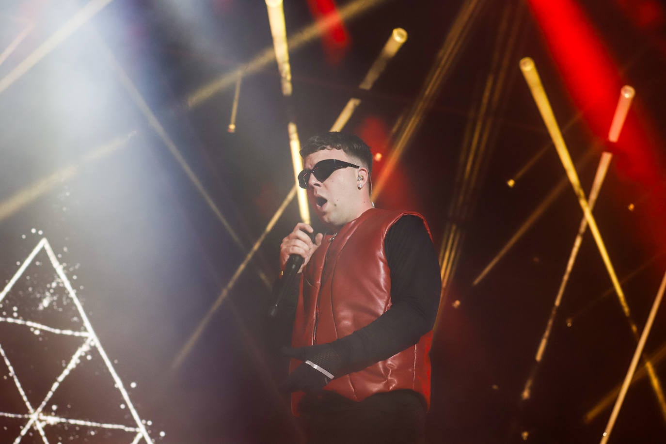 El concierto de Quevedo en Murcia, en imágenes