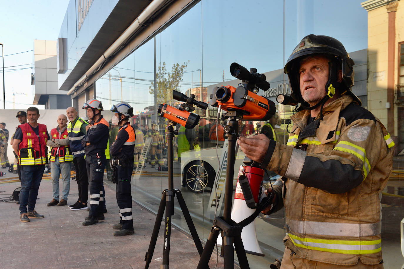 El incendio de tres discotecas de Murcia, en imágenes