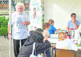 taller de arte infantil para proteger, promover y velar por los derechos humanos de los más pequeños.