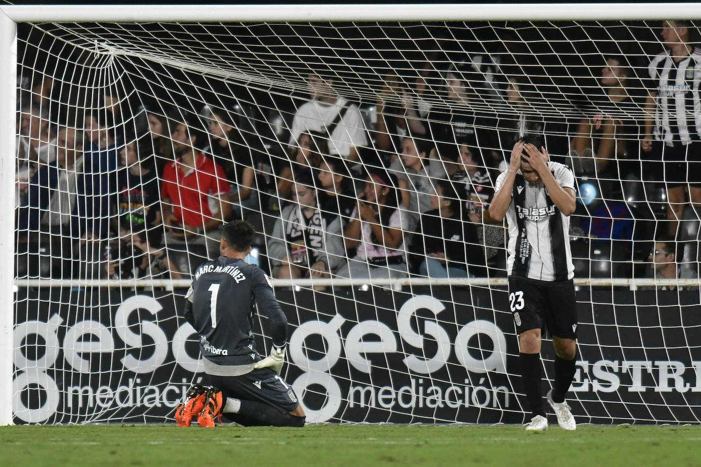 La derrota del Cartagena frente al Espanyol, en imágenes