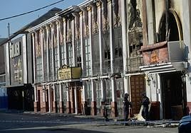 La Policía Científica inspecciona las discotecas incendiadas, el pasado martes.