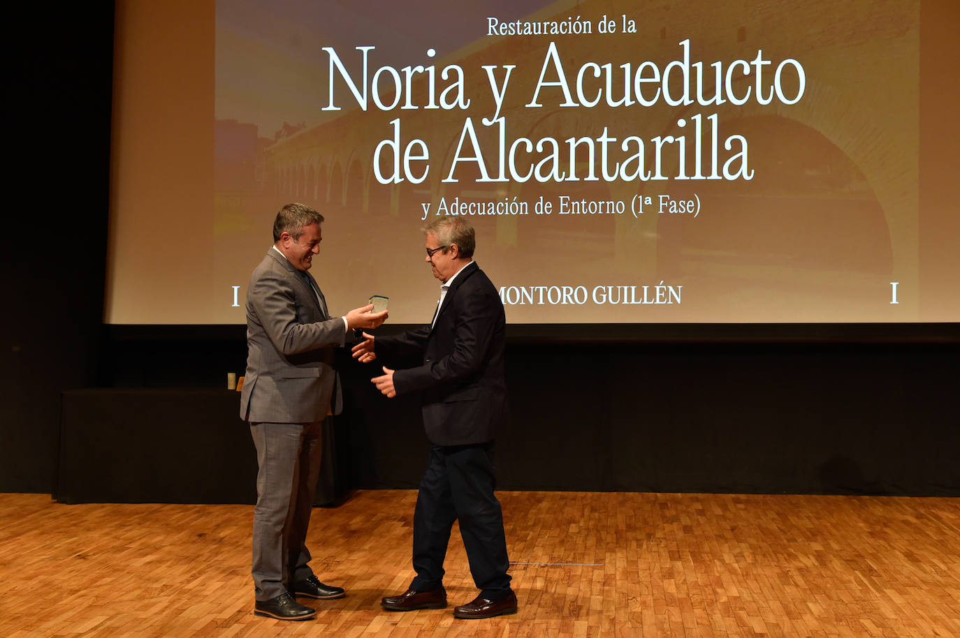 La entrega de galardones a los profesionales de la arquitectura, en imágenes