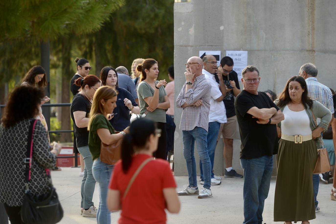 En imágenes: El Campus de Espinardo acoge el examen de Técnico Auxiliar no Sanitario