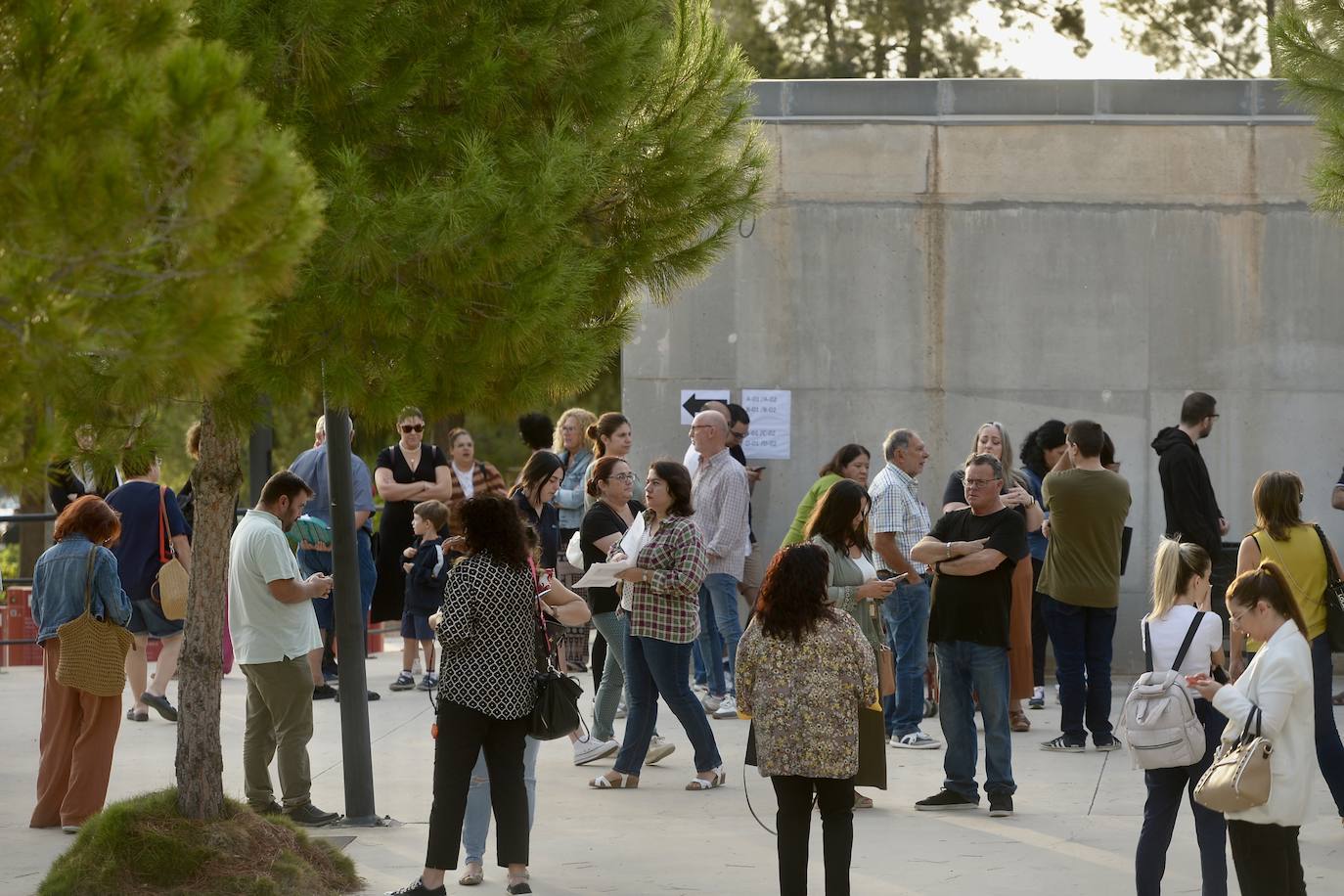 En imágenes: El Campus de Espinardo acoge el examen de Técnico Auxiliar no Sanitario