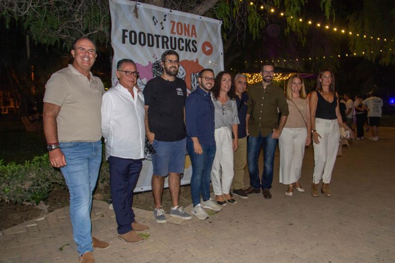 El &#039;Food Street Market&#039; de Torrevieja abre sus puertas en el parque de las Naciones