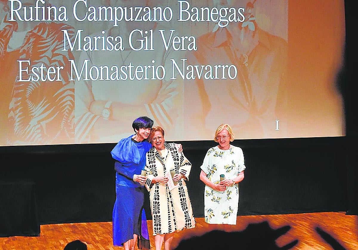 Las tres ganadoras del Premio Especial a la Labor Profesional en los XXII Premios de Arquitectura de la Región de Murcia.