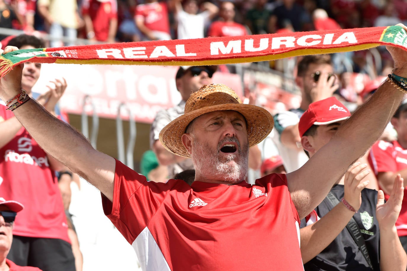 La victoria del Real Murcia frente al Algeciras, en imágenes