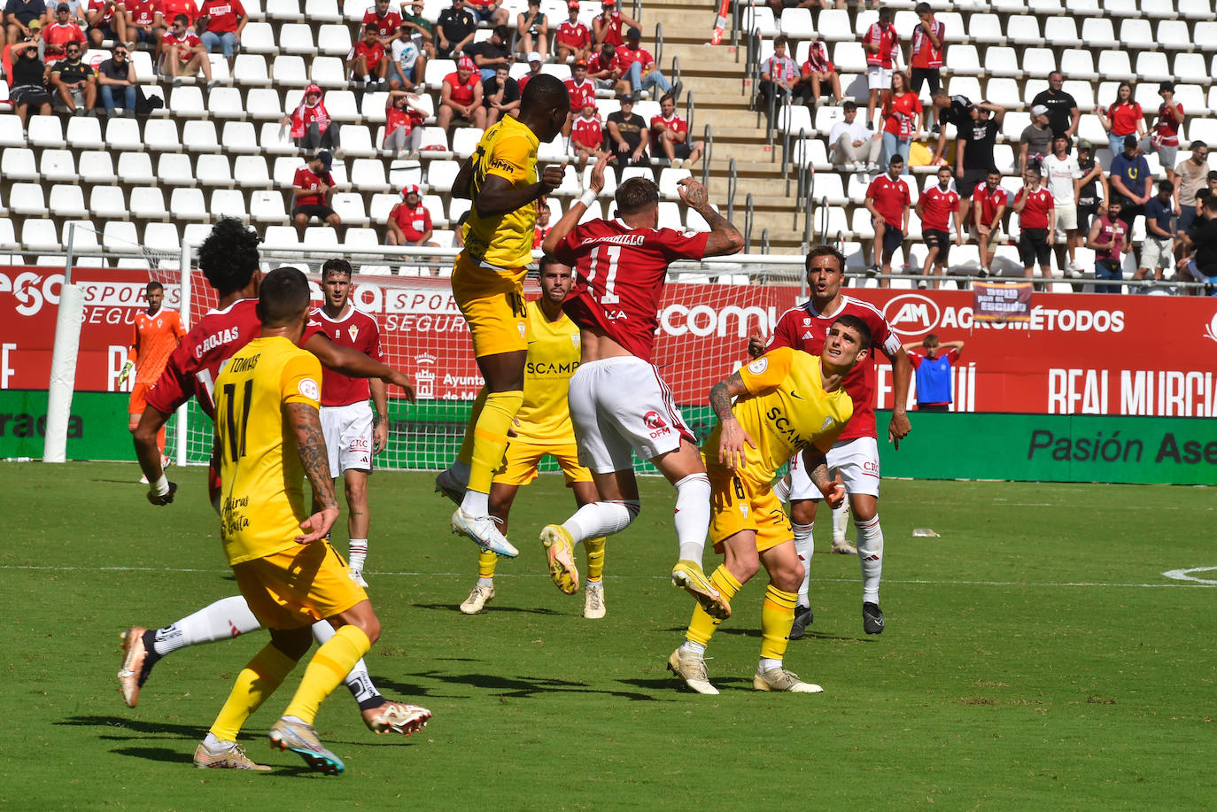La victoria del Real Murcia frente al Algeciras, en imágenes