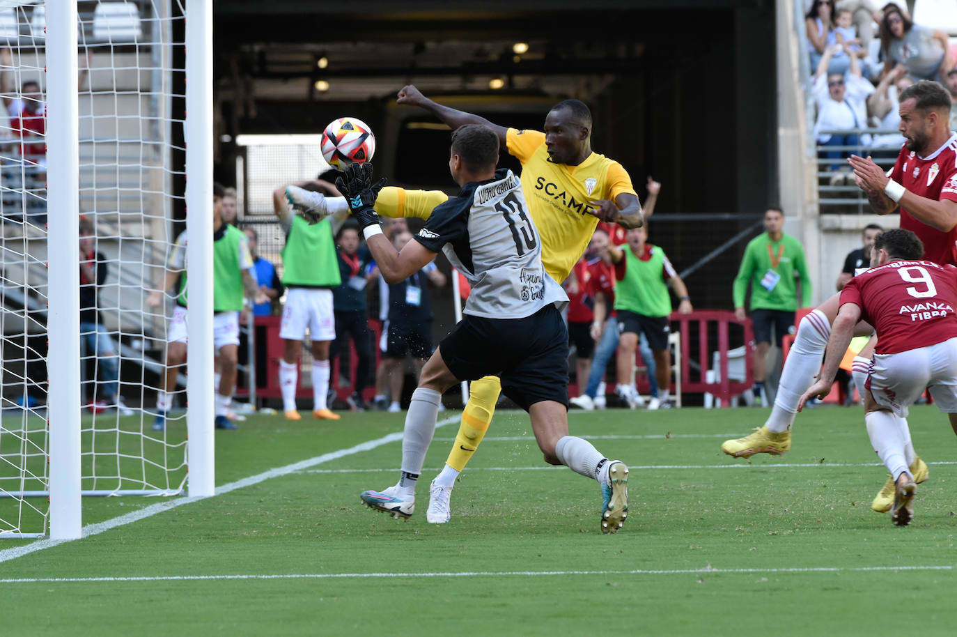 La victoria del Real Murcia frente al Algeciras, en imágenes
