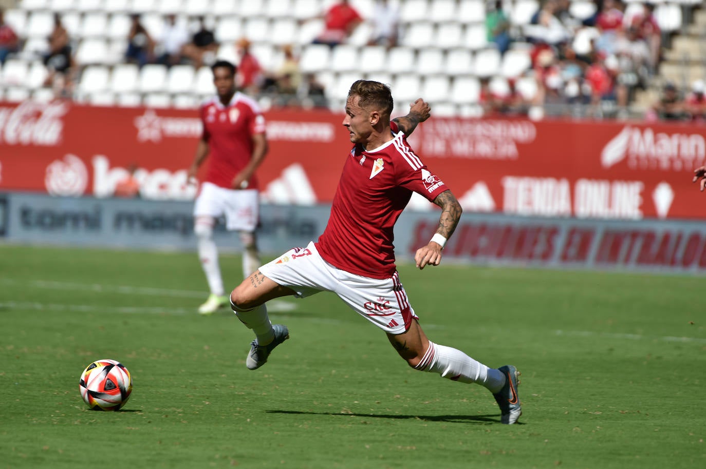La victoria del Real Murcia frente al Algeciras, en imágenes