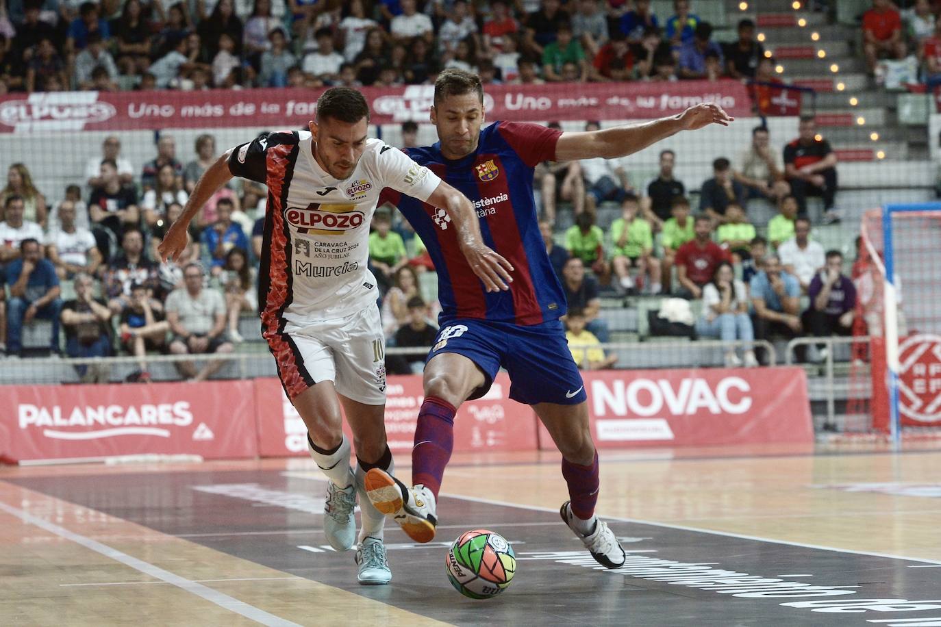 Las imágenes del partido ElPozo-Barça (2-4)