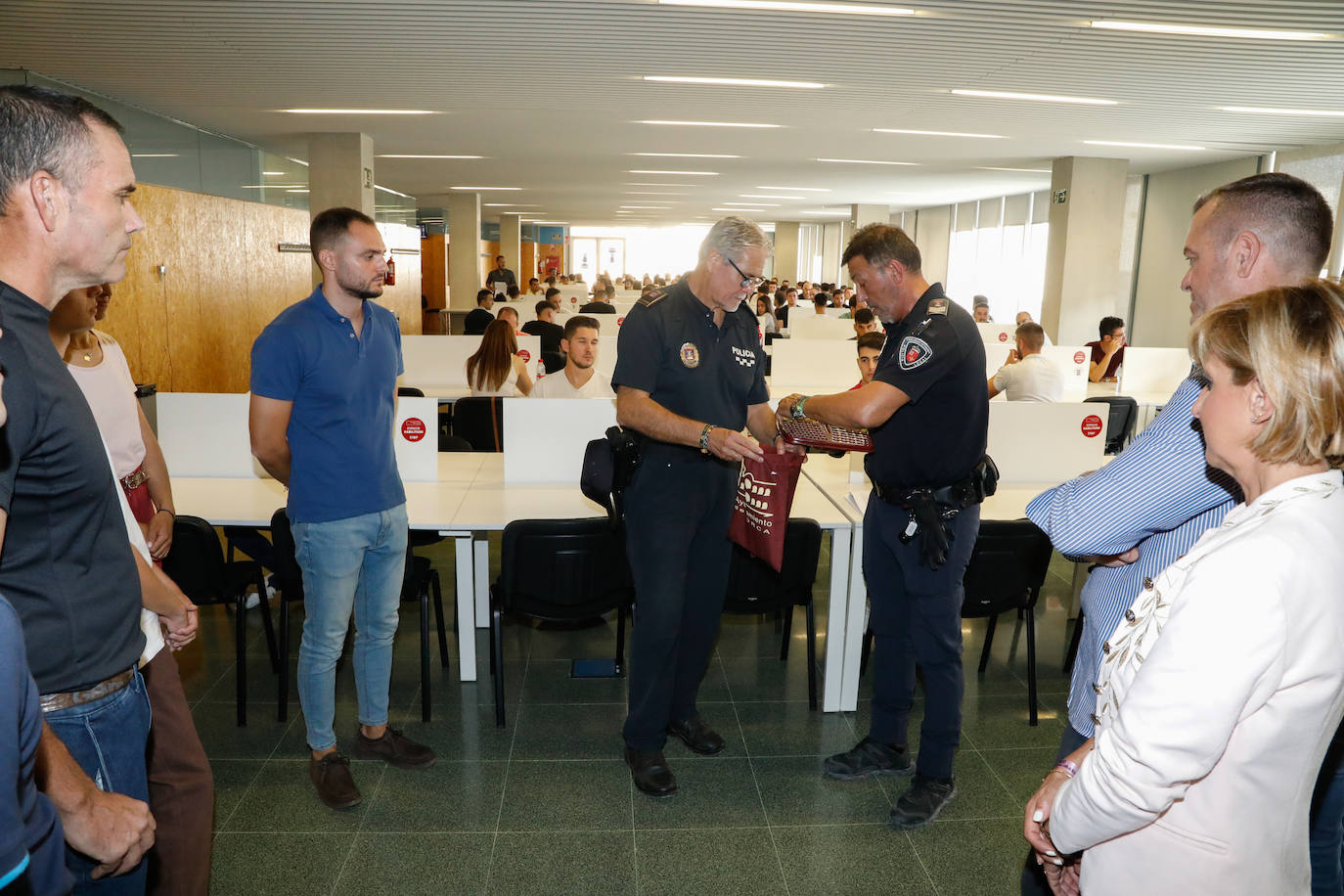 Las imágenes de las oposiciones a agente de la Policía Local de Lorca