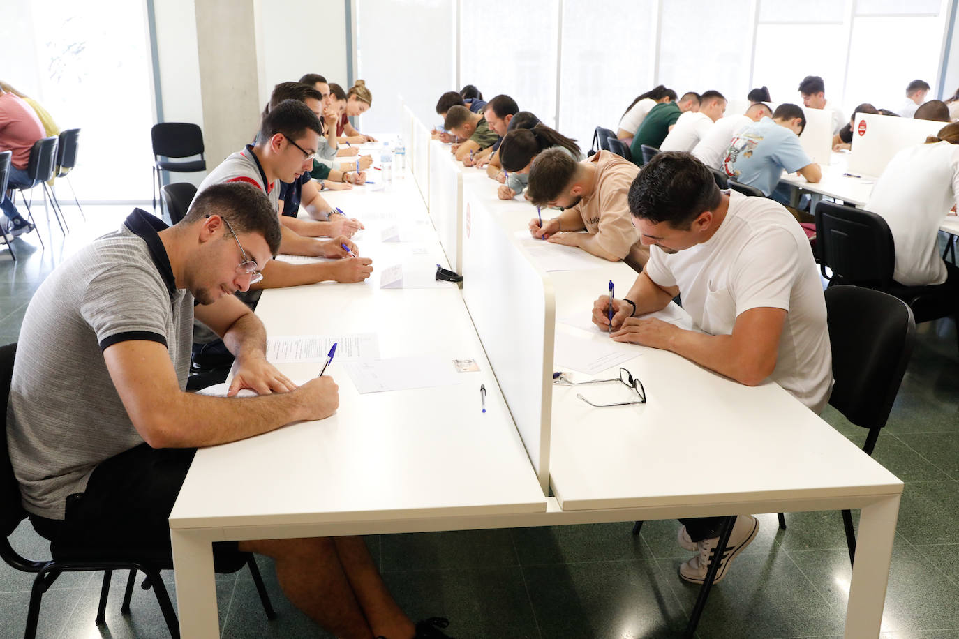 Las imágenes de las oposiciones a agente de la Policía Local de Lorca