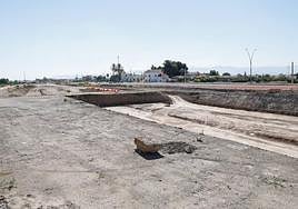 Obras del AVE en las cercanías de Lorca, durante el pasado mes de agosto.