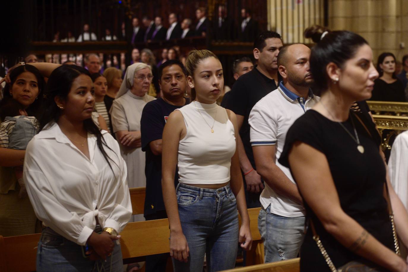 Las imágenes del funeral en la Catedral por los 13 de Atalayas