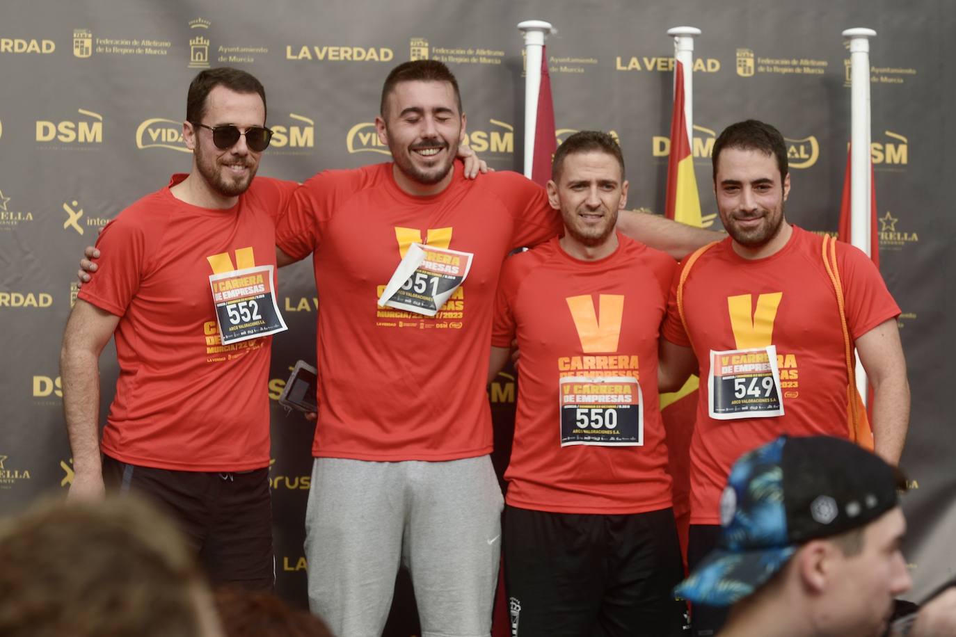 El podio de los participantes en la Carrera de Empresas de Murcia 2023