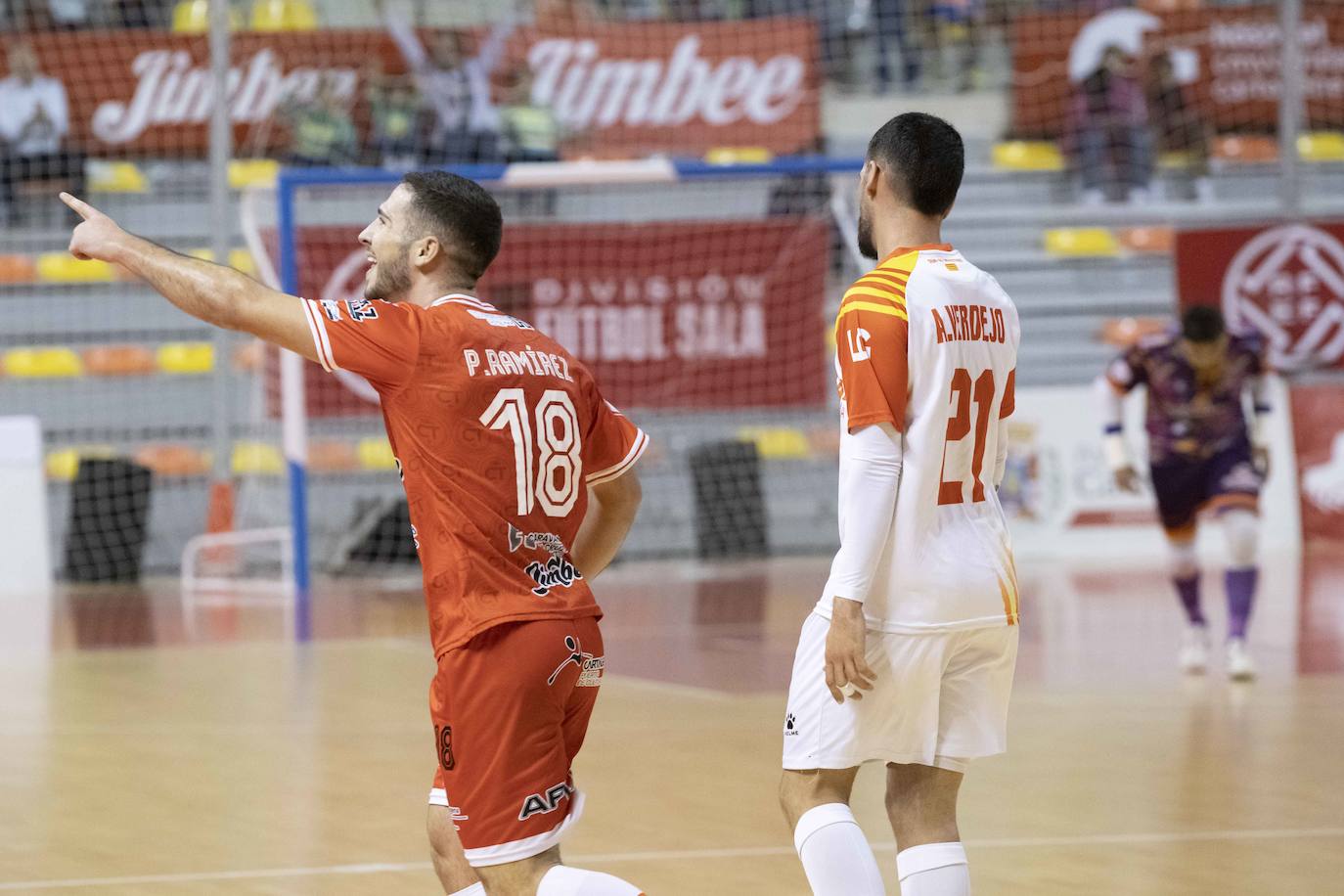 Las imágenes del Jimbee-Santa Coloma (2-2)