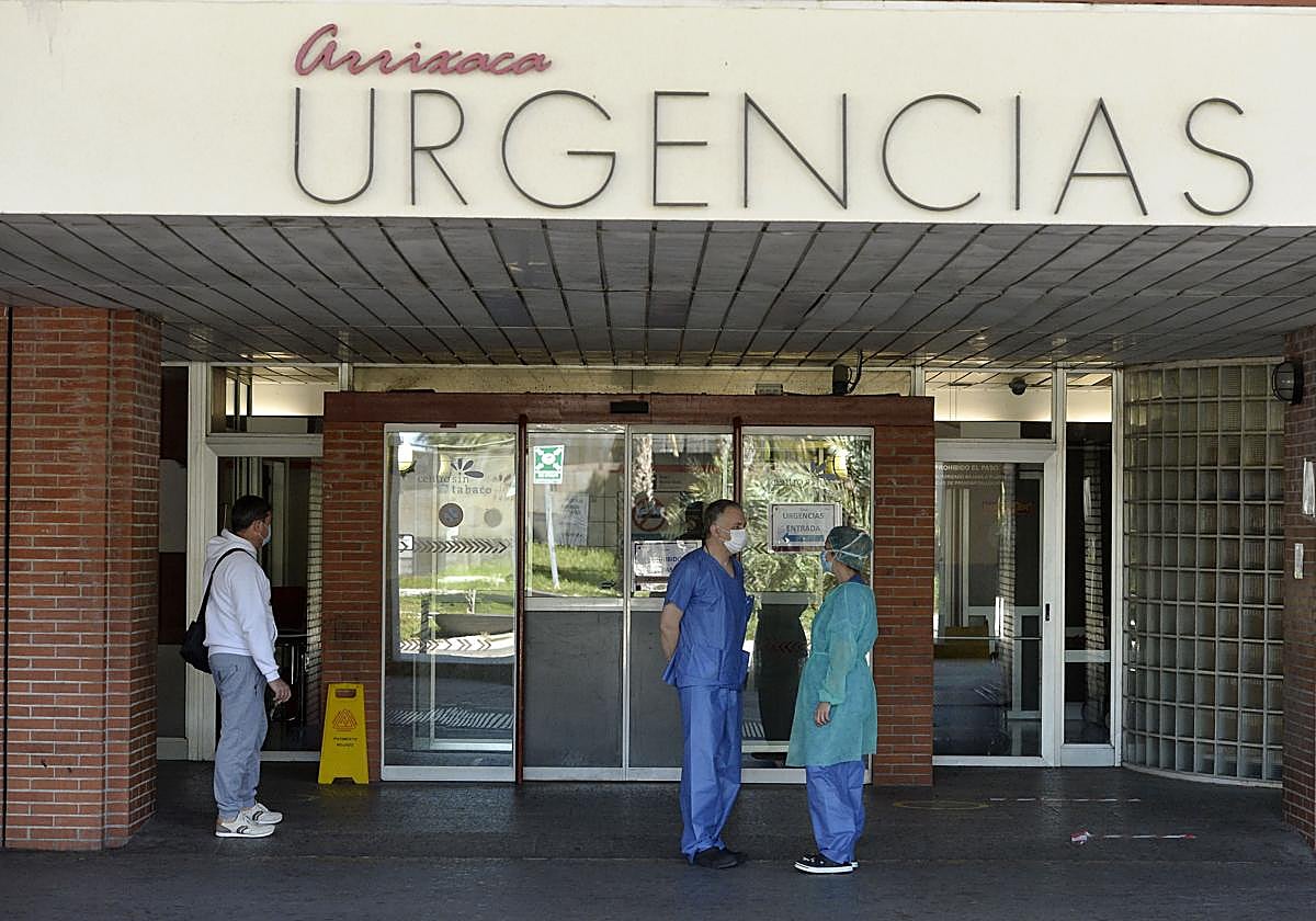 Entrada a Urgencias de La Arrixaca.