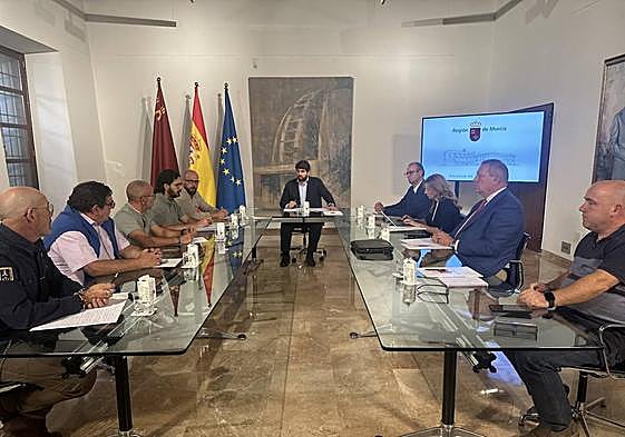 Reunión de López Miras con el comité de empresa de Sabic.