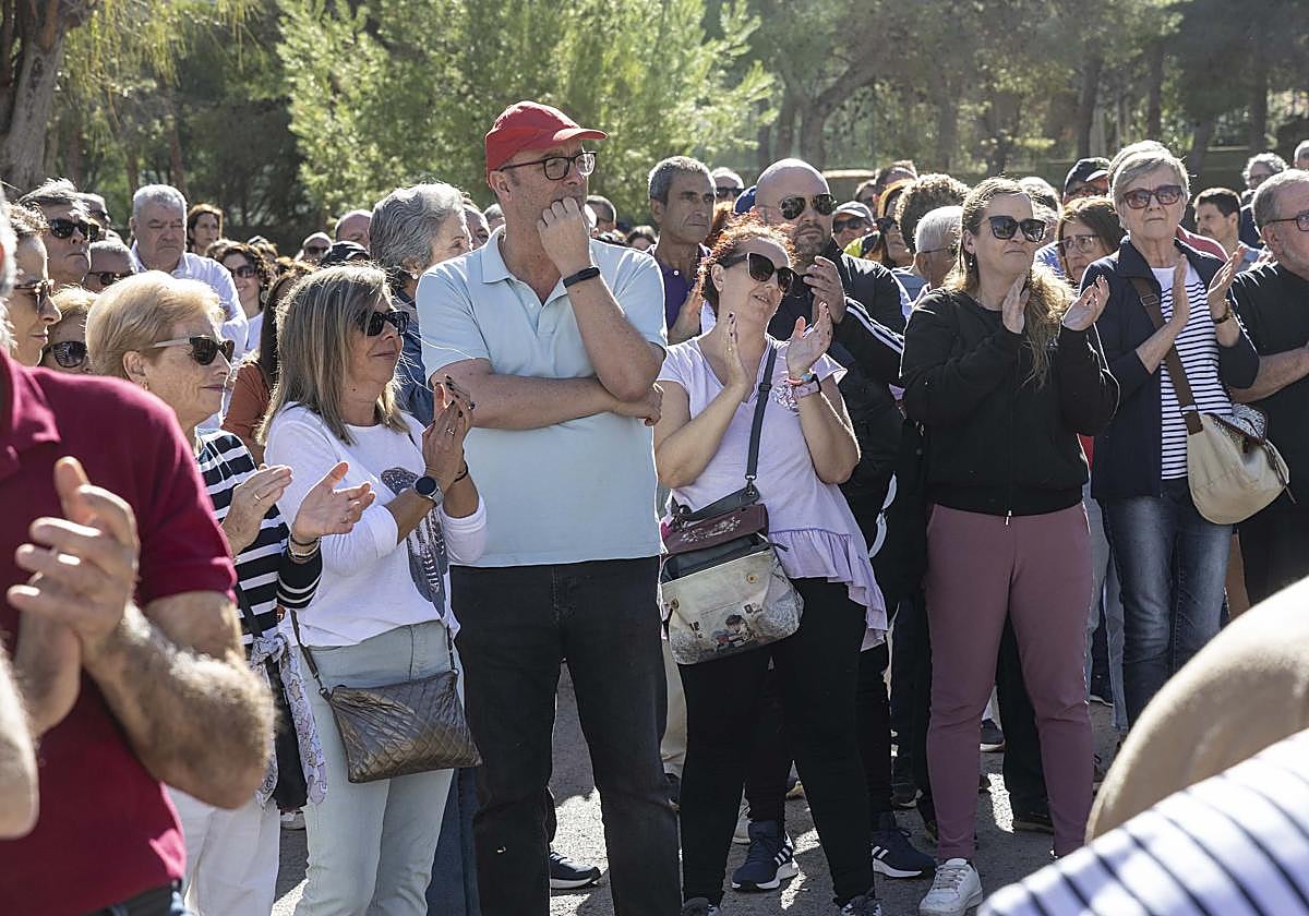 Concentración contra la instalación de un CETI en Cartagena, este domingo.