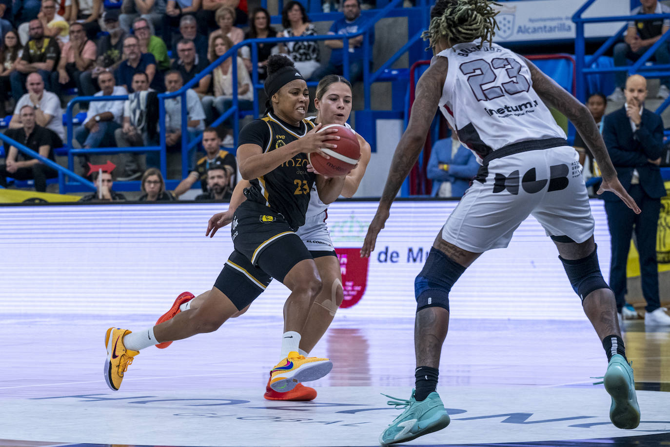 Las imágenes del patido Jairis-Gernika (55-66)