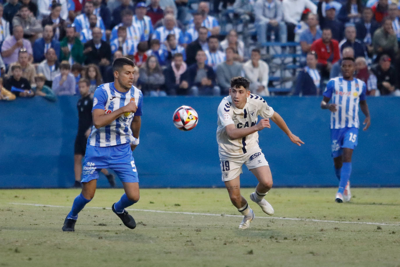 Las imágenes del Águilas-UCAM Murcia (1-0)