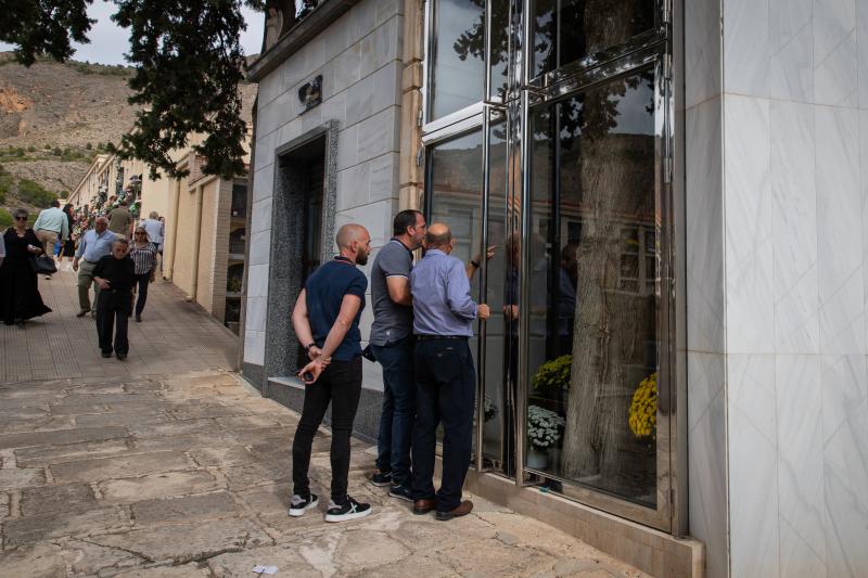 El día de Todos los Santos en Orihuela, en imágenes