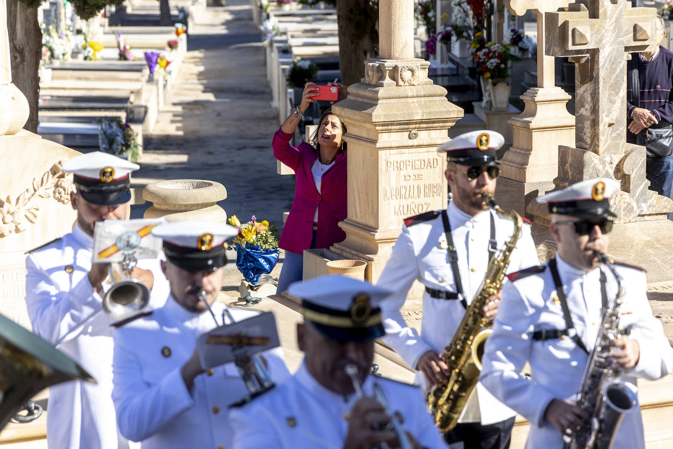 La Armada celebra el el día de los Fieles Difuntos en Cartagena