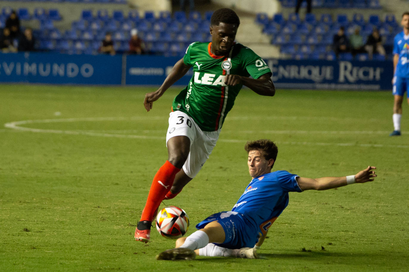 Las imágenes del Deportivo Murica-Alavés (0-10)