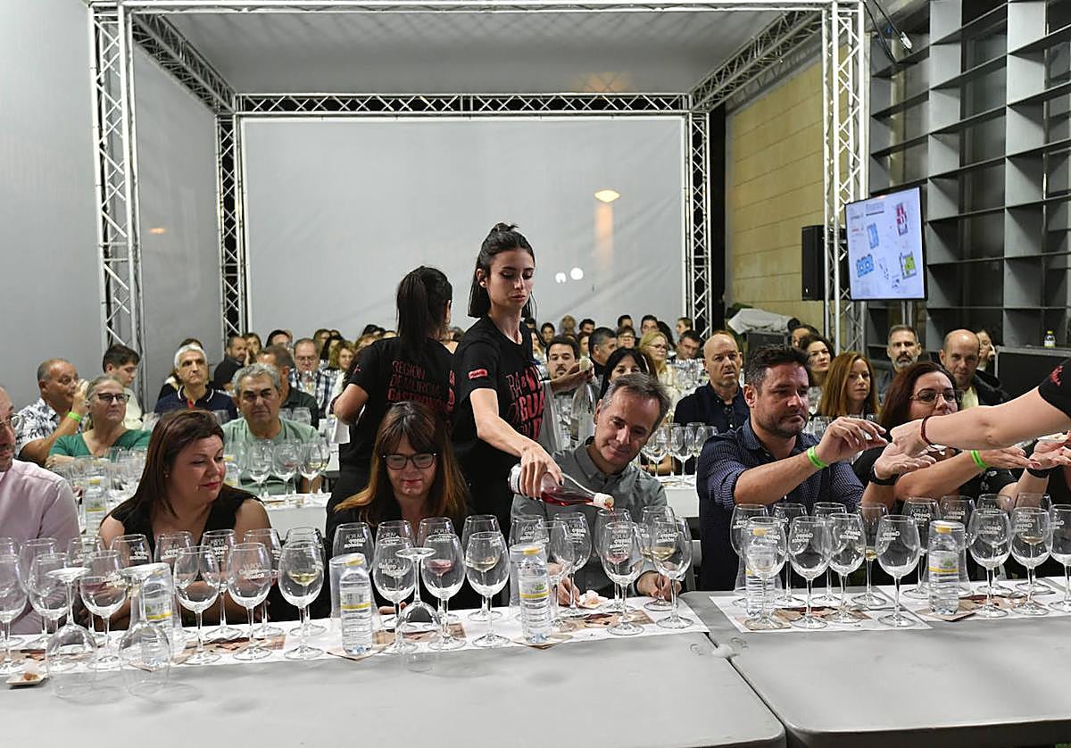 Cata maridaje de vino sde la DOP de Jumilla en Región de Murcia Gastronómica.