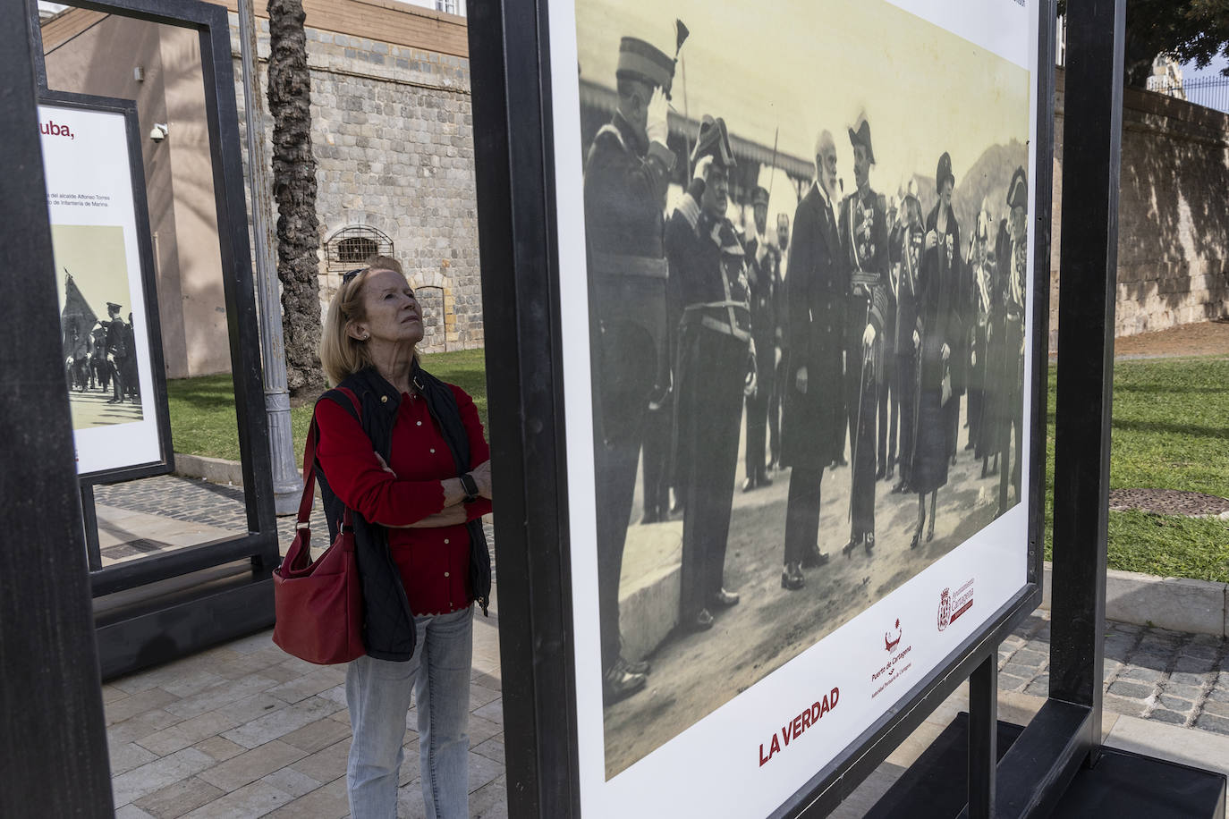Exposición por el centenario del monumento Héroes de Cavite en Cartagena