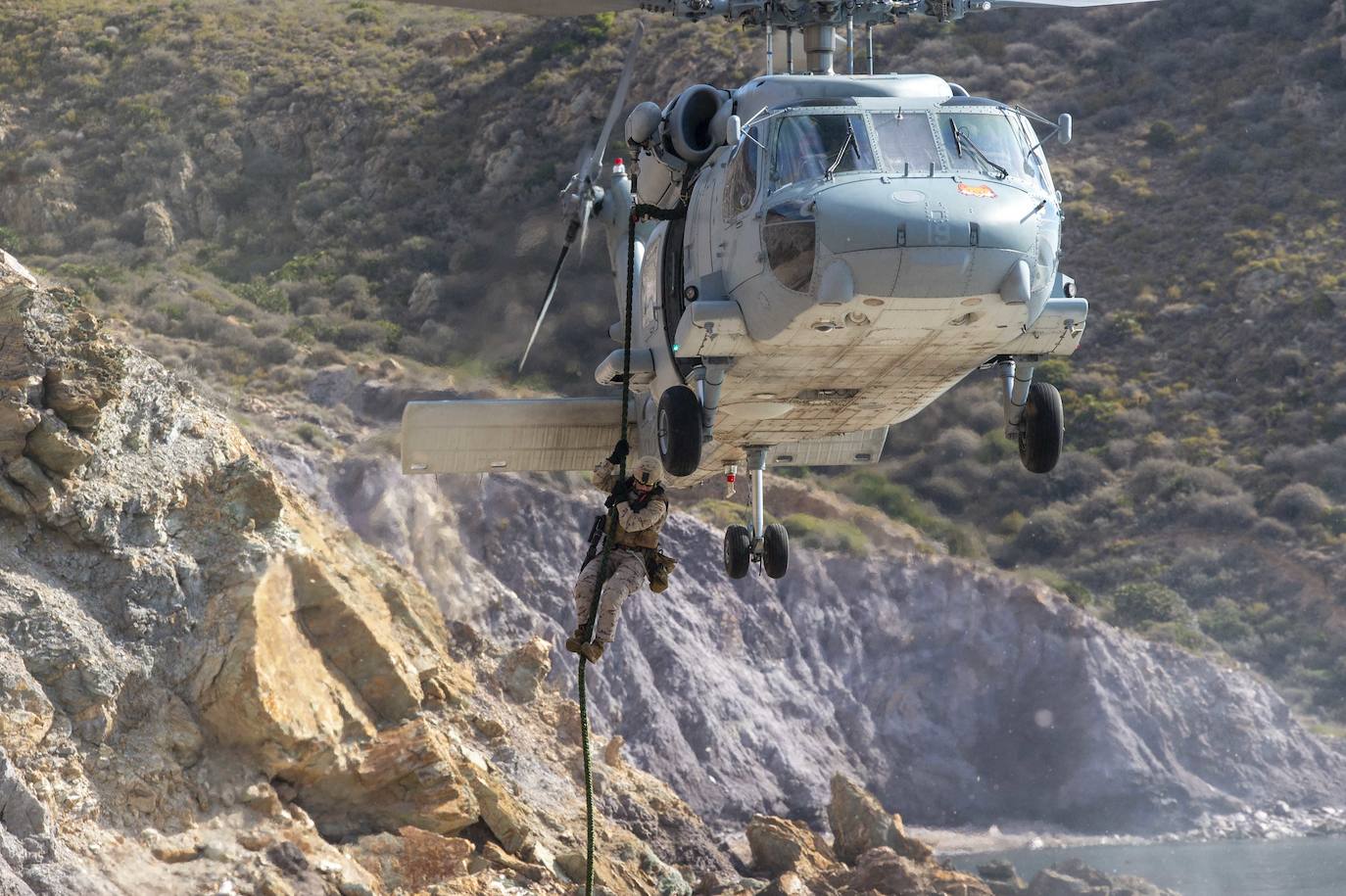Maniobras de vigilancia y protección de la OTAN en Cartagena