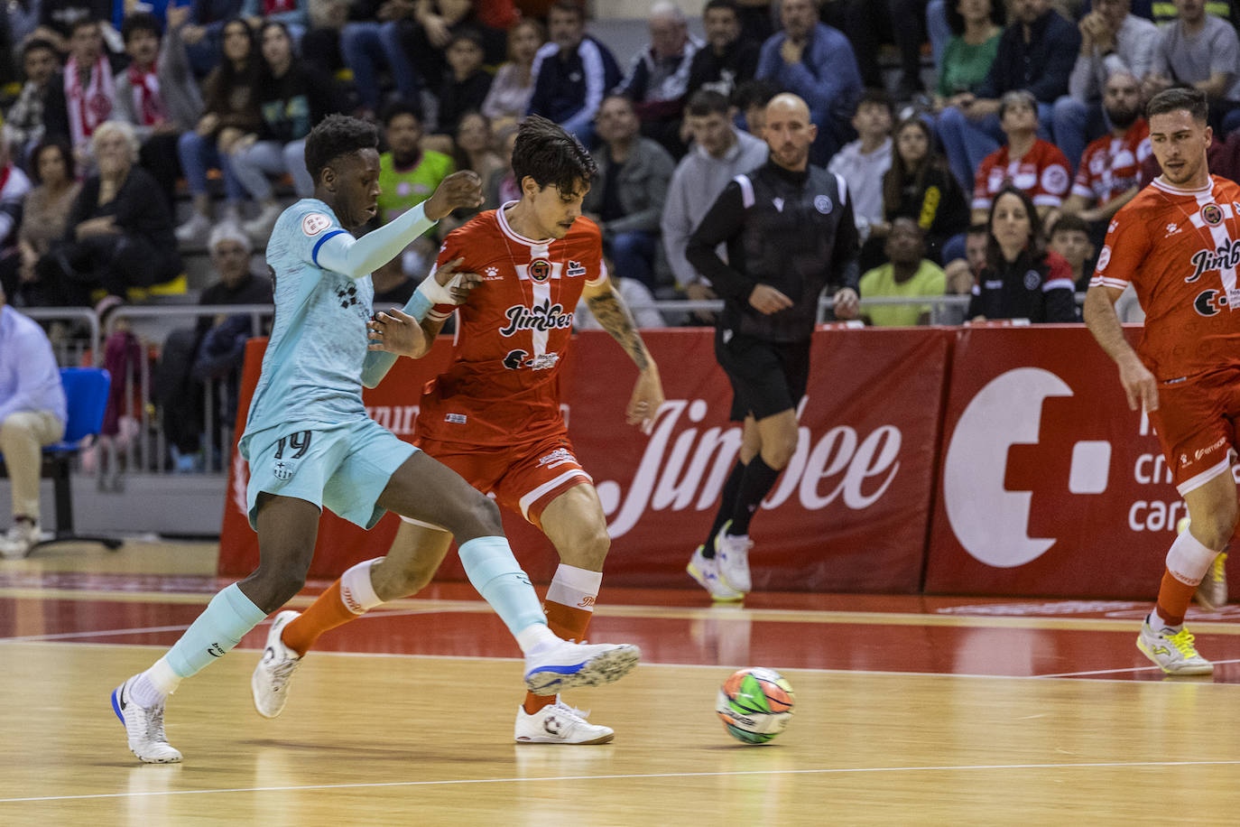 Las imágenes del Jimbee-Barcelona (2-3)