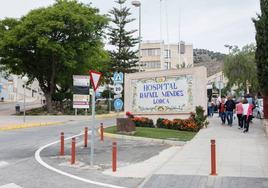 Entrada al hospital Rafael Méndez, en una foto de archivo.