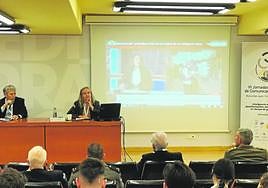 Alberto Aguirre de Cárcer, director de LA VERDAD, junto a la periodista Ana del Paso.