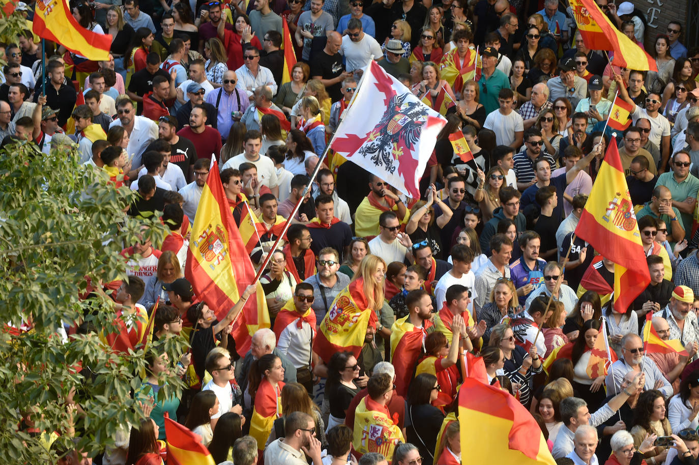 La quinta protesta frente a la sede del PSRM, en imágenes