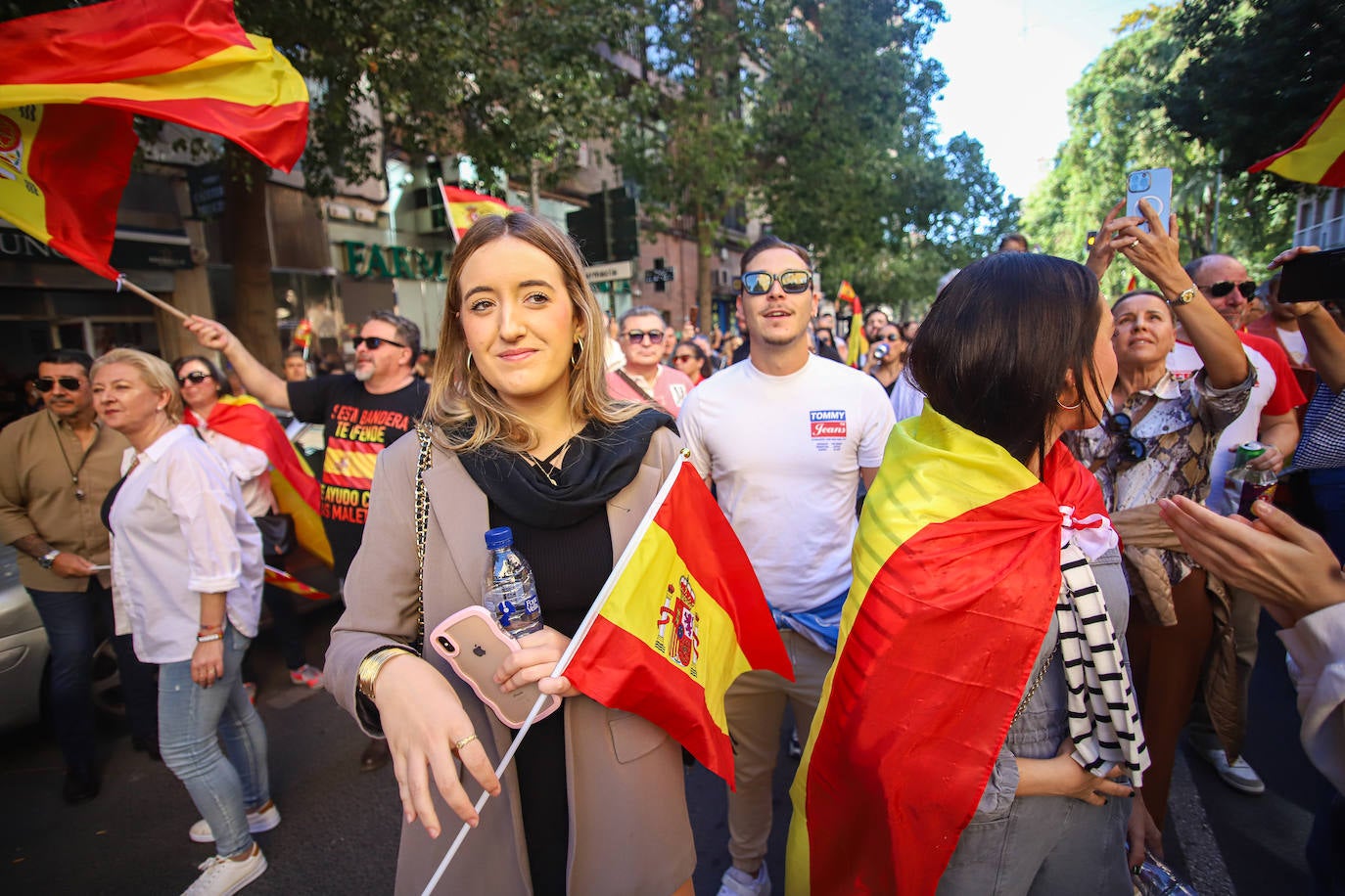 La quinta protesta frente a la sede del PSRM, en imágenes