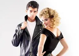 Mia Lardner y Quique Niza son los protagonistas de 'Grease'.
