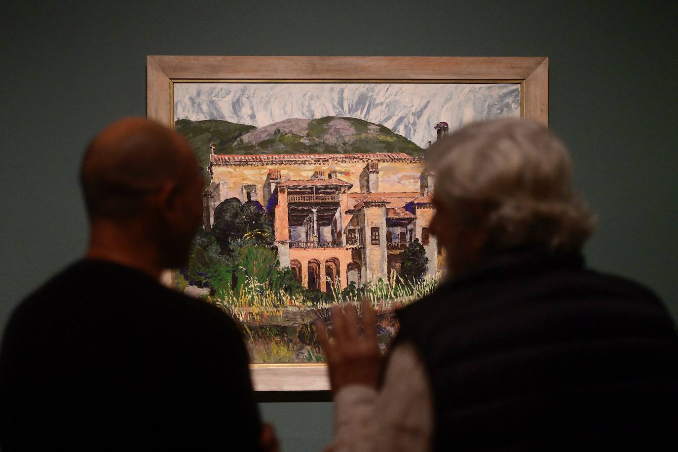 La inauguración de la exposición por el 100 aniversario del Suplemento Literario de LA VERDAD, en imágenes