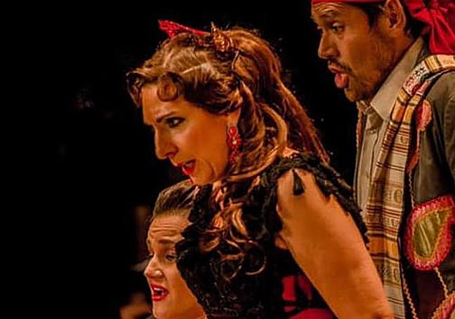 La soprano María Rodríguez actuará .