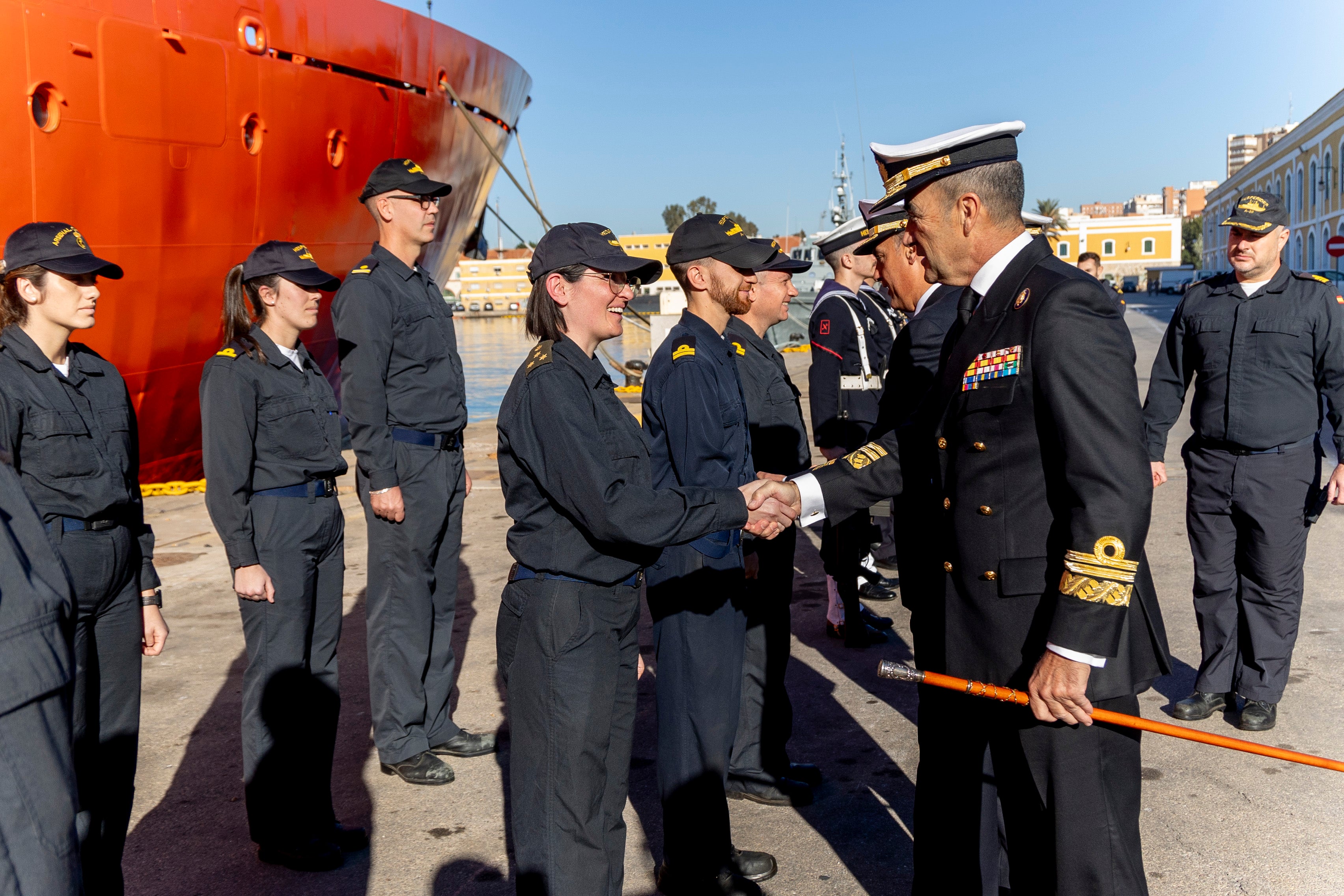 La partida del &#039;Hespérides&#039; hacia la Antártida, en imágenes