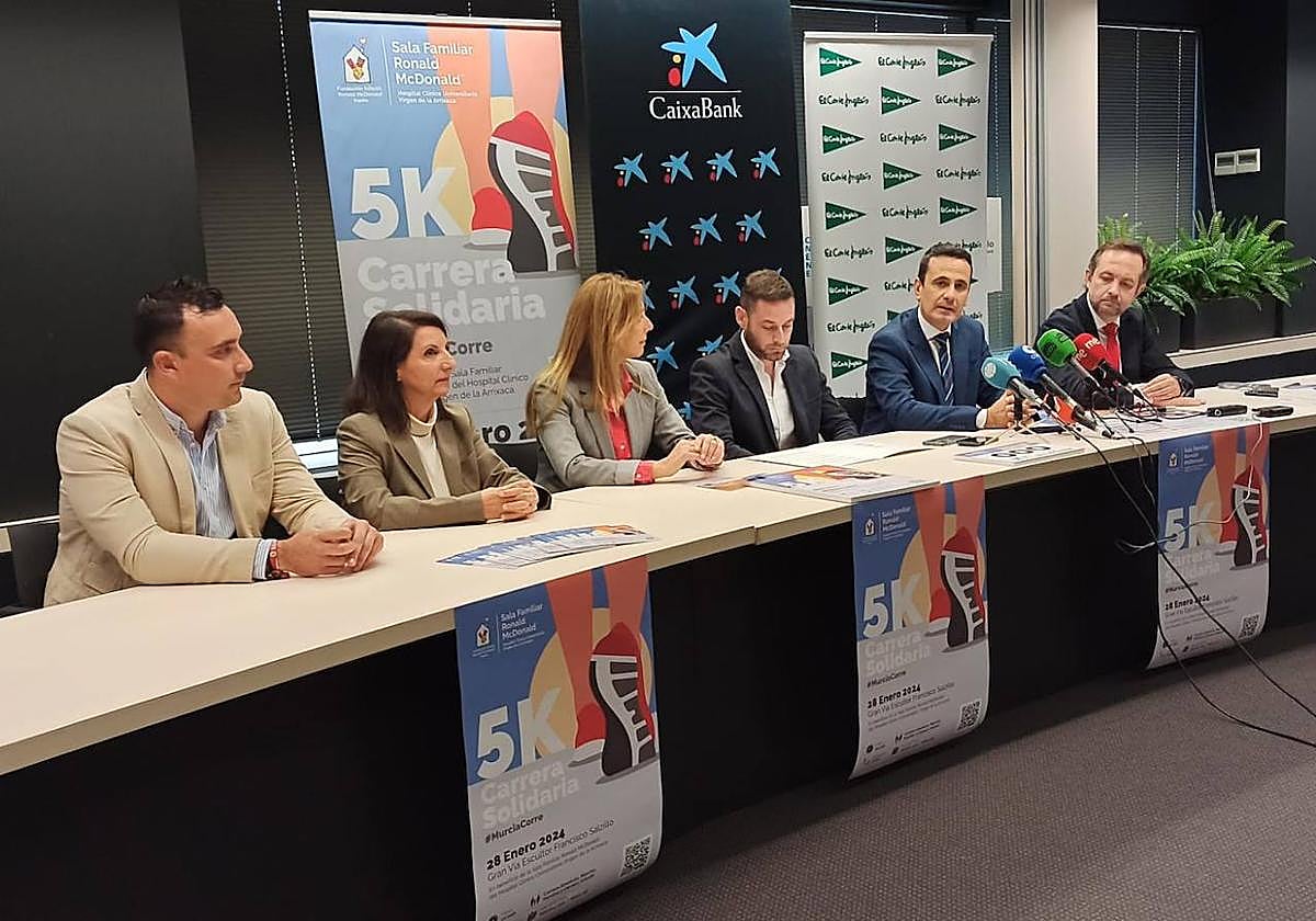 Inauguración del evento deportivo 'Murcia corre'.