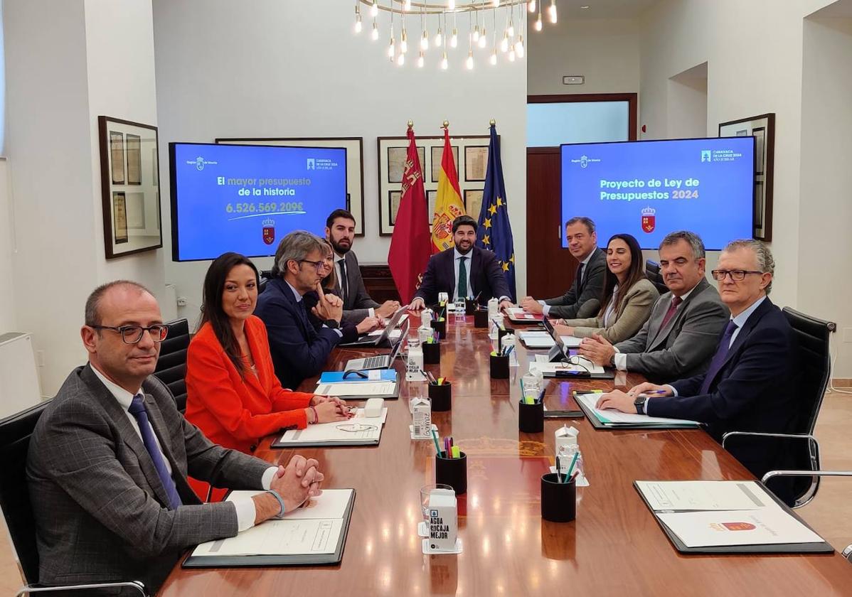 Reunión extraordinaria del Consejo de Gobierno, este martes.