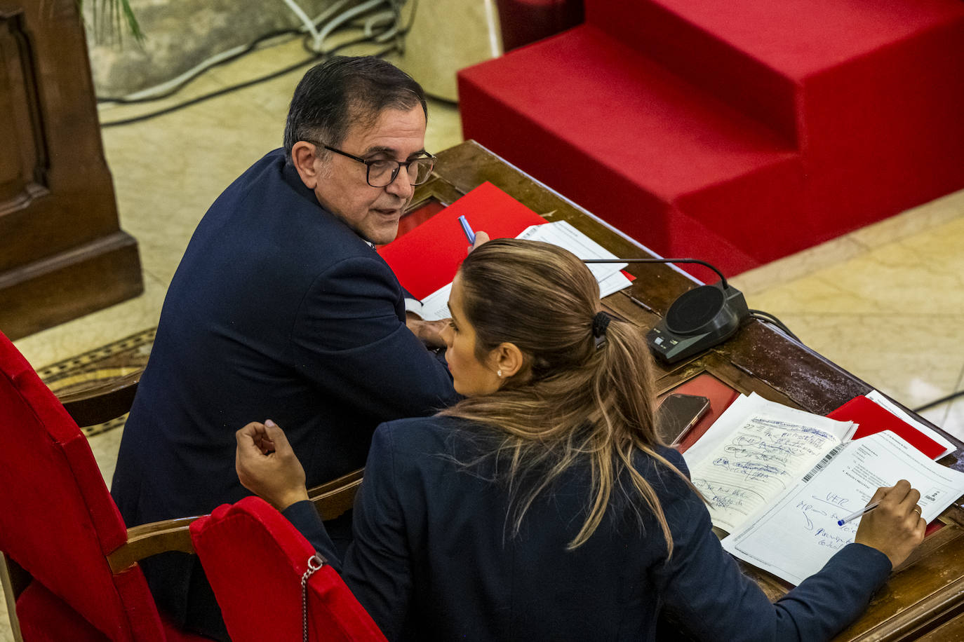 El Pleno del Ayuntamiento de Murcia, en imágenes