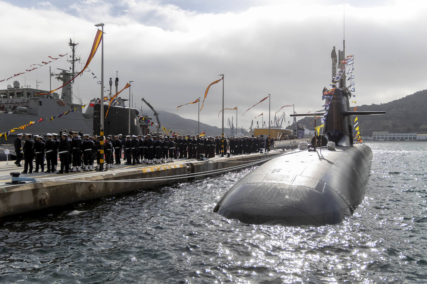 El acto de entrega del S-81 a la Armada, en imágenes
