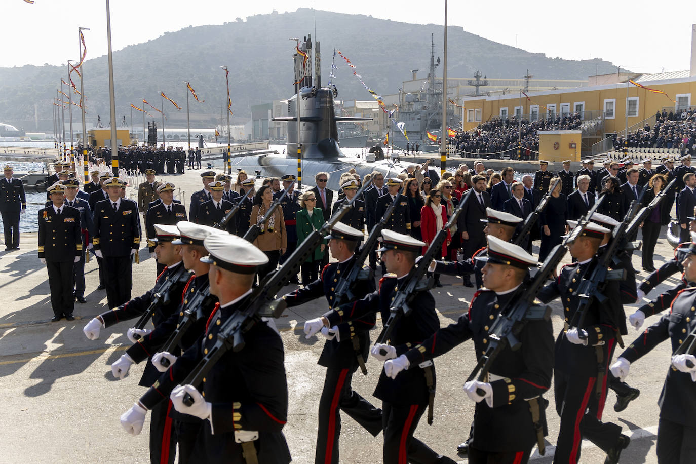 El acto de entrega del S-81 a la Armada, en imágenes